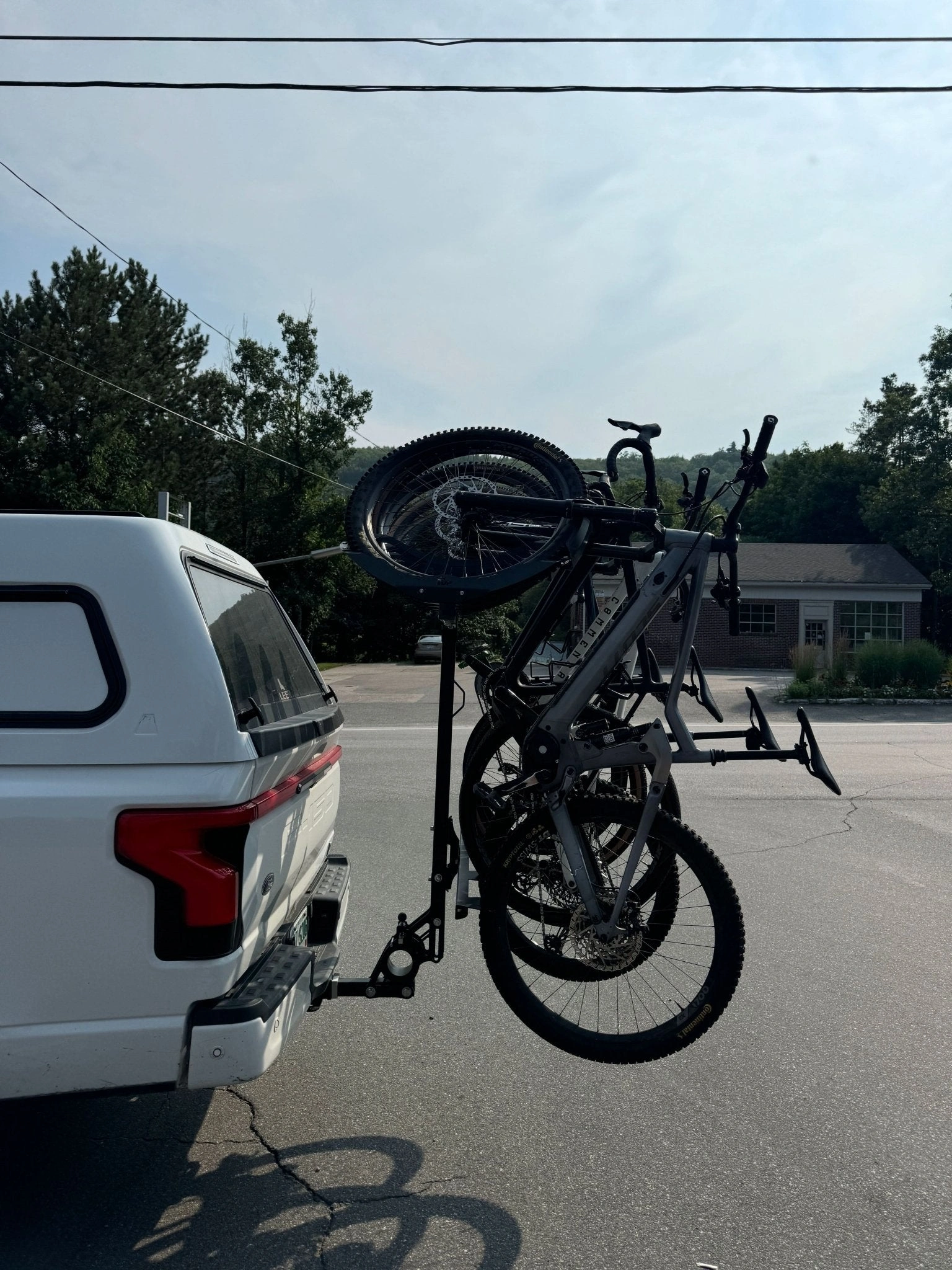 ¡Rack de bicicleta 1UP Recon! Recogida local, aventura asegurada. ¡Rápido y fácil! ¡Tu bici, tu libertad!